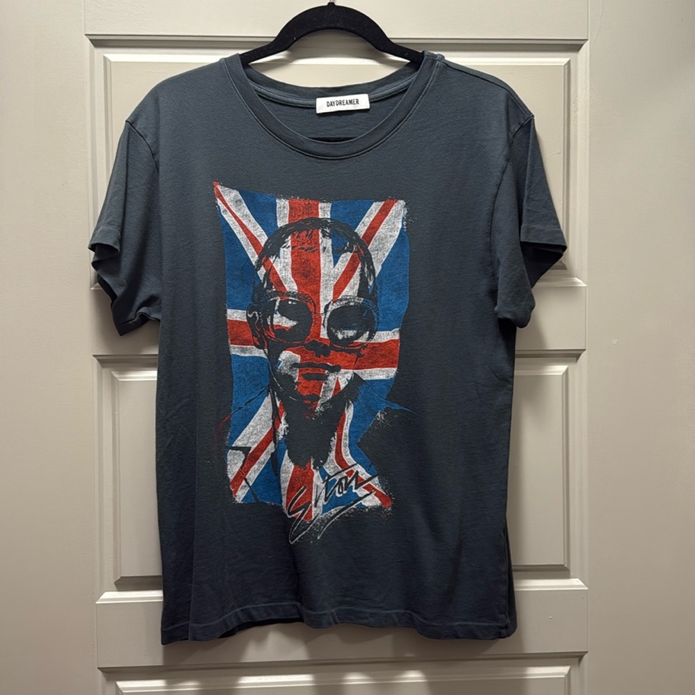 NWOT Daydreamer Graphic Tee with Elton John Union Jack Design - Picture 2 of 5